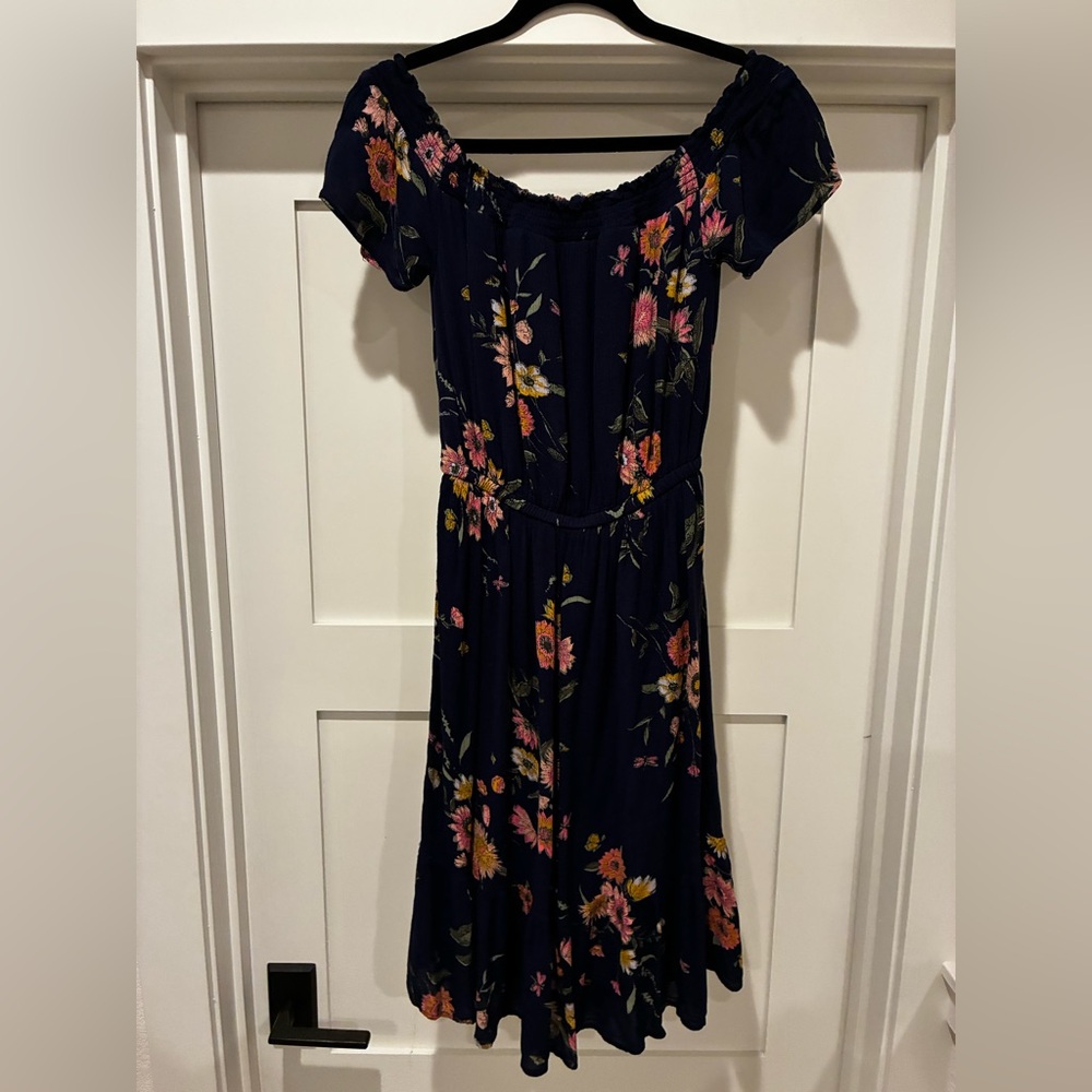Old Navy Navy Floral Maxi Dress